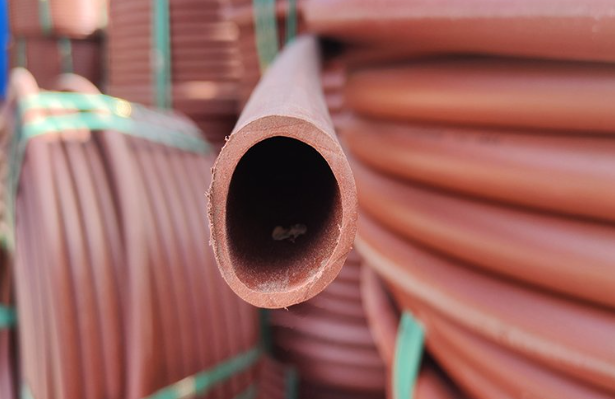 前海街道电力行业使用的RPE阻燃穿线管有哪些标准？